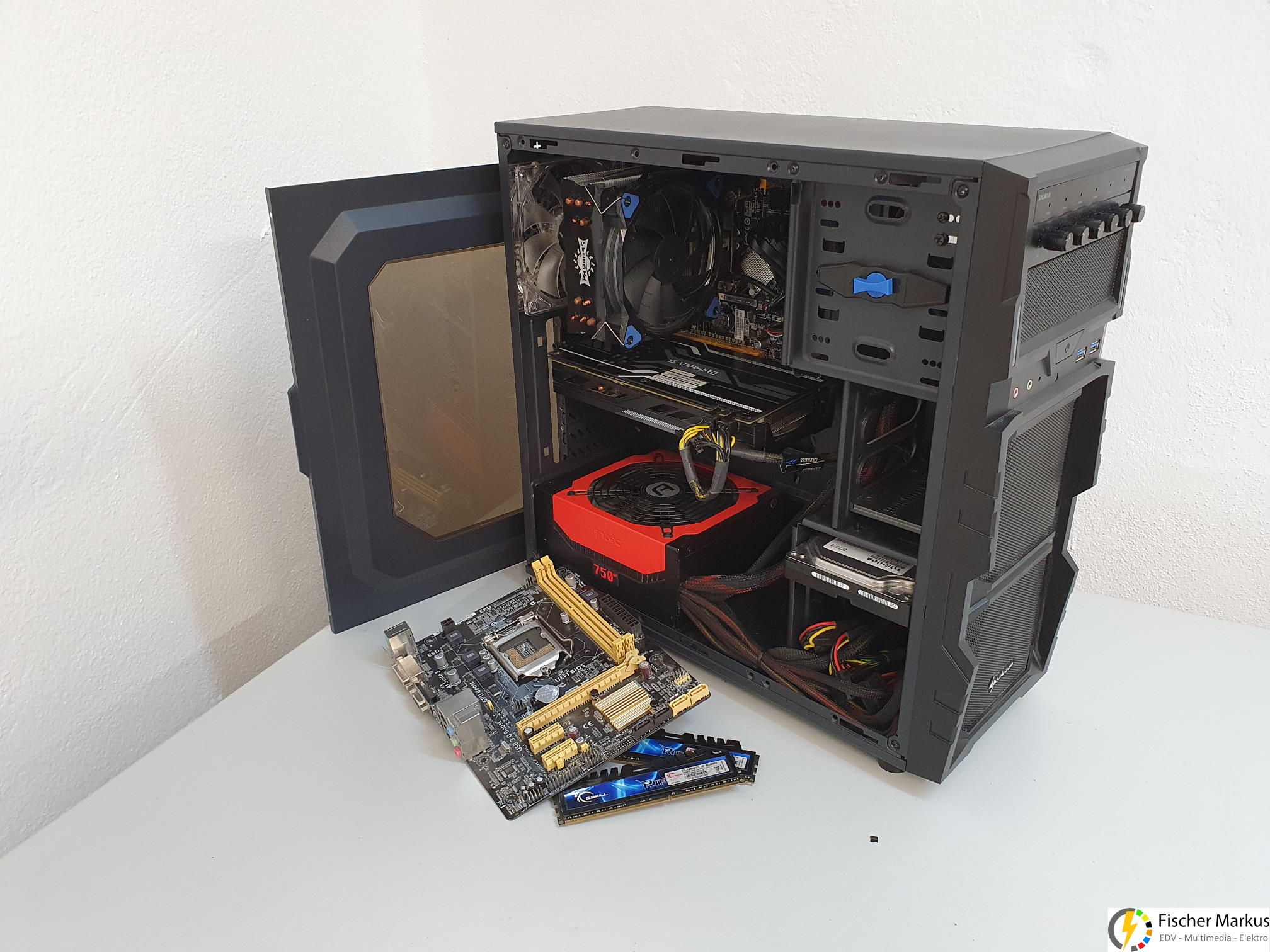 PC Reparatur defektes Mainboard (1)