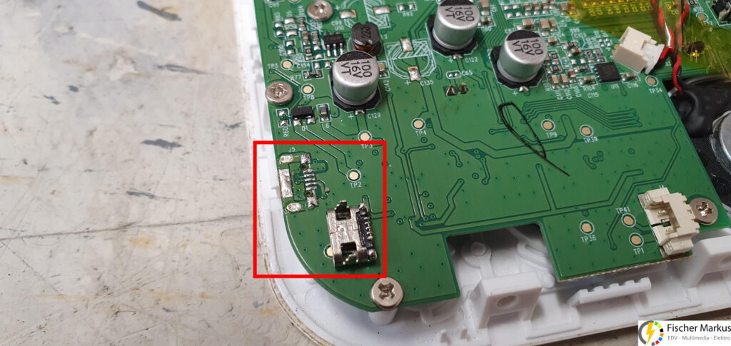 Elektronik Reparatur Babyfon USB Buchse (3)