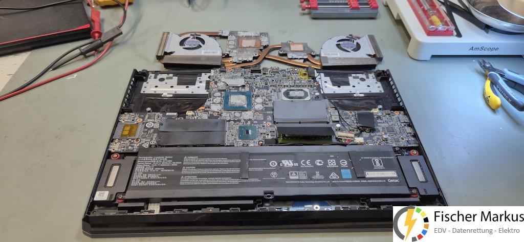 Reparatur Laptop nach Kundenfehler Kühlung (1)