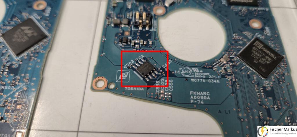 ROM Tausch von USB auf SATA Platine - Datenrettung Toshiba HDD - Head Swap (4)